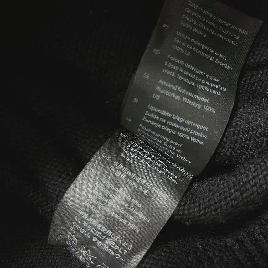 [BUNJANG] COS Crew Neck Wool Cardigan - Black / 코스 크루넥 울 가디건 블랙