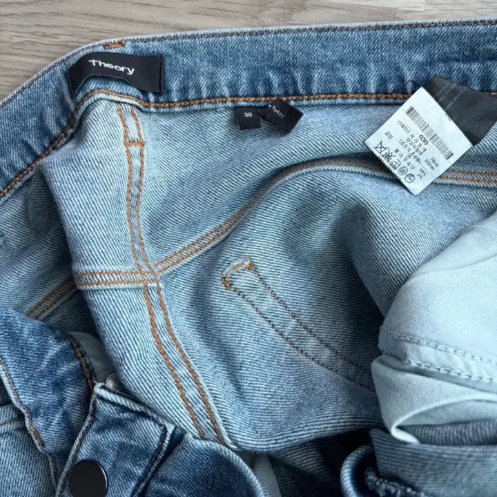 [BUNJANG] Theory Lafi Denim 30 / Theory 띠어리 라피 데님 30 중청