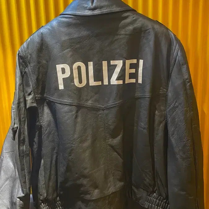 [BUNJANG] Polizei German Police Leather Jacket / 빈티지 90s polizei 독일 경찰 가죽자켓 105-110
