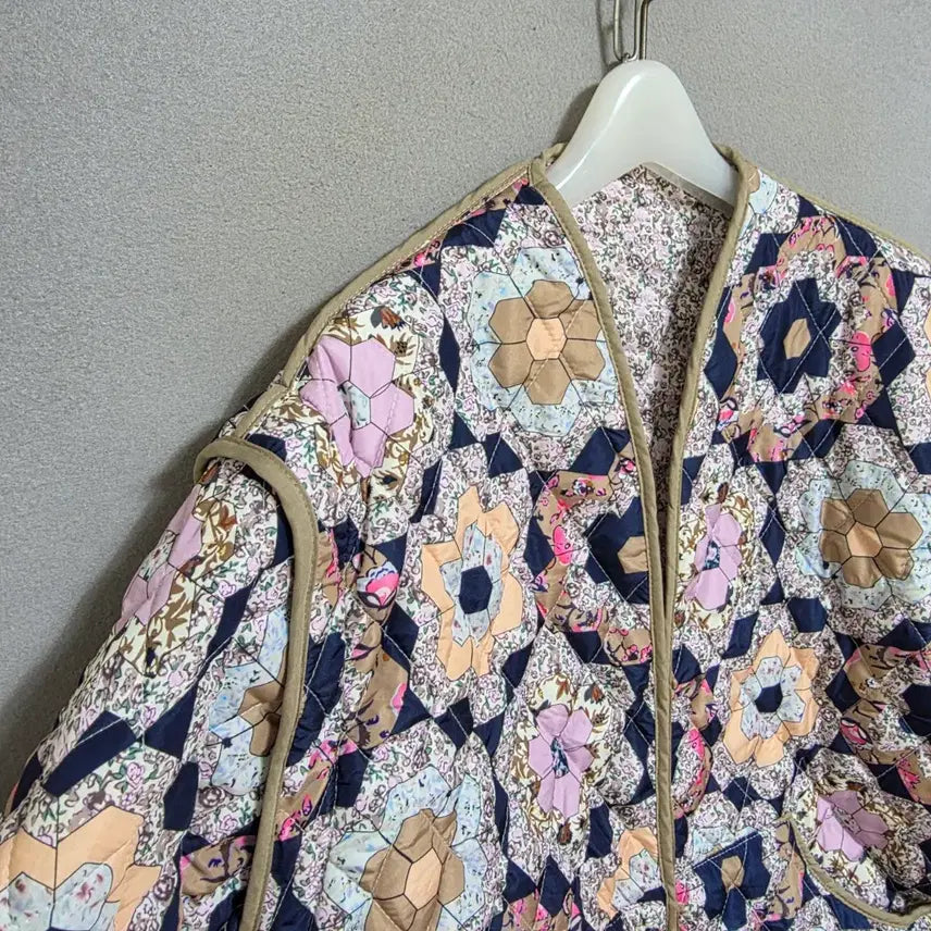 [BUNJANG] FF N1802 Quilted Jacket / 플라워무늬 가벼운 누빔 점퍼 FF  n1802