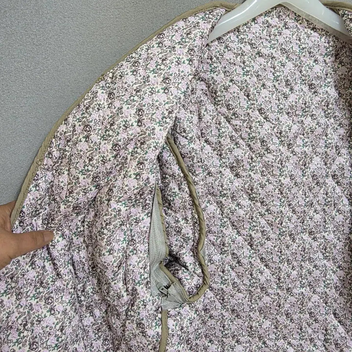 [BUNJANG] FF N1802 Quilted Jacket / 플라워무늬 가벼운 누빔 점퍼 FF  n1802