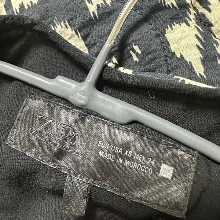 [BUNJANG] Zara Animal Pattern Padded Jumper XS / 자라 애니멀 패턴 패딩 점퍼 XS