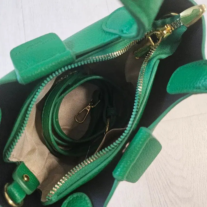 [BUNJANG] Green Crossbody Bag / 여성가방