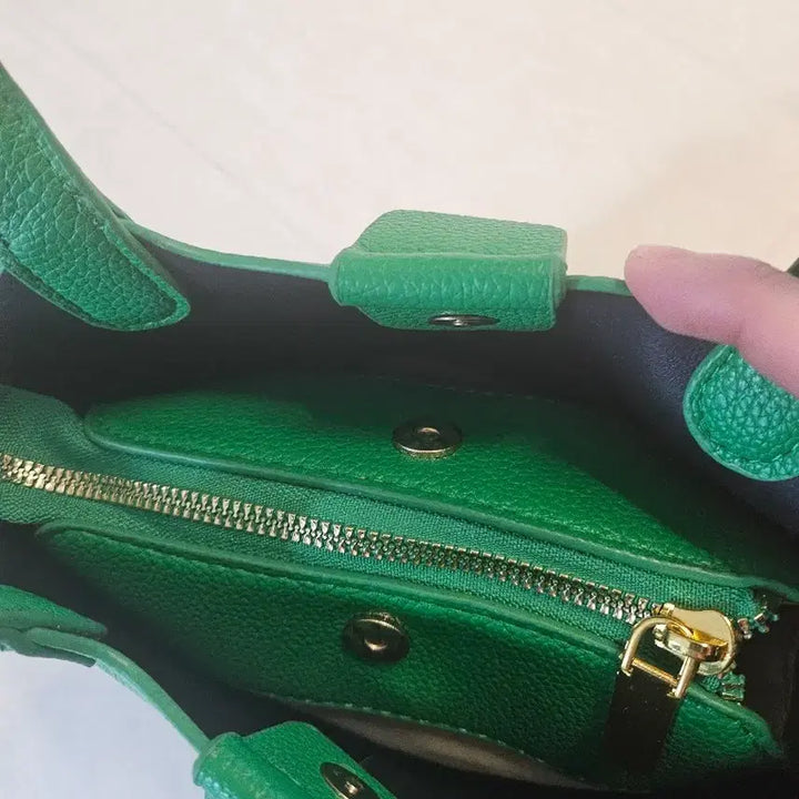 [BUNJANG] Green Crossbody Bag / 여성가방