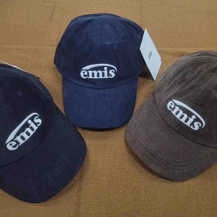 [BUNJANG] Emis Corduroy Ball Cap / 이미스 코듀로이 볼캡 모자 블랙/네이비/브라운