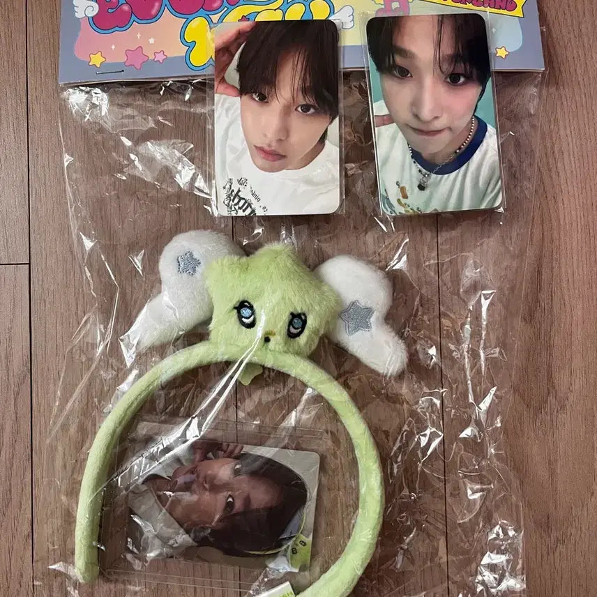 [BUNJANG] NCT WISH Riku Everland Photocard Set (Sealed) / 에버랜드 엔시티위시 리쿠 머리띠 포카 세트 미개봉