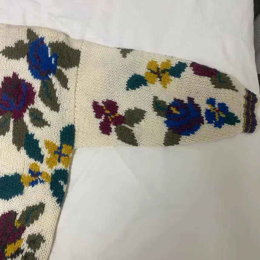 [BUNJANG] Otto Handmade Vintage Wool Knit Sweater / 울100% 유니크한 빈티지 니트 스웨터 // otto 핸드메이드 느낌