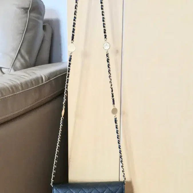 [BUNJANG] Chanel Classic Caviar WOC Gold Coin / 샤넬 클래식 캐비어 WOC  골드코인