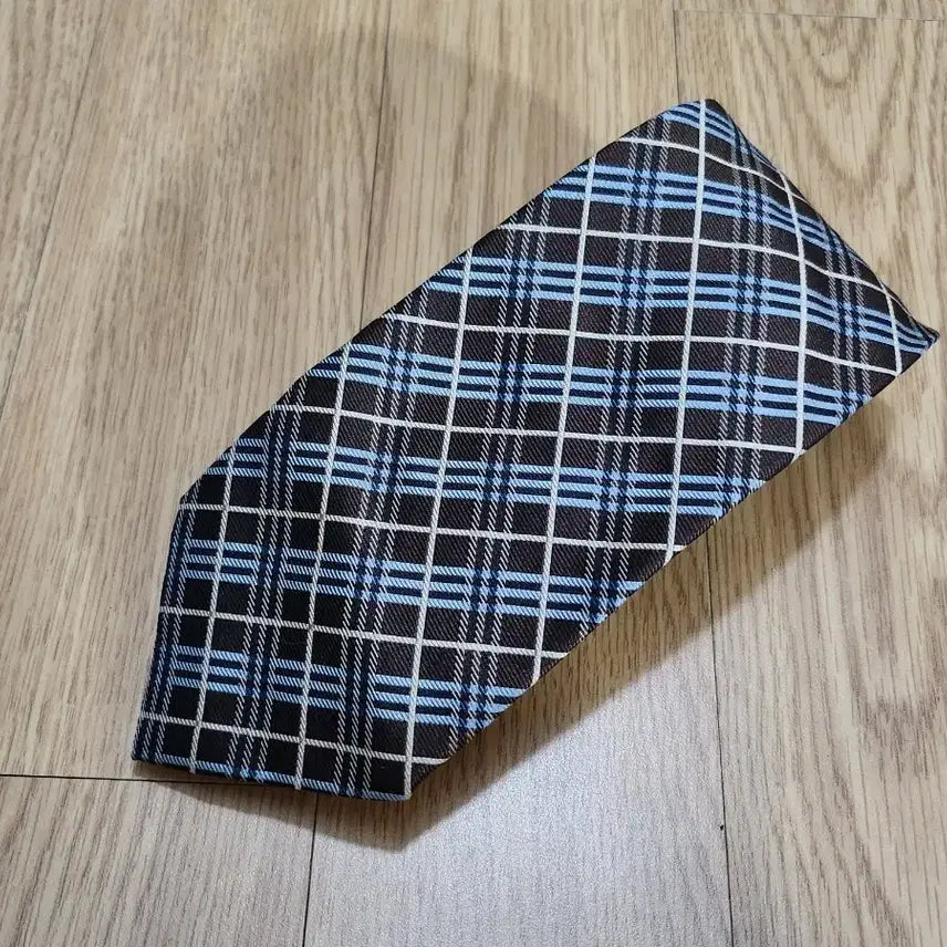 [BUNJANG] Burberry Necktie / 버버리넥타이