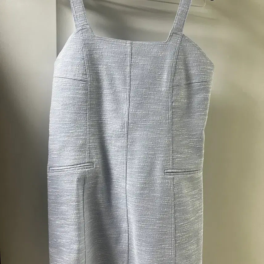[BUNJANG] Love Me Us OAR Tweed Tank Blouse / 러브미우 오아르 트위드 나시 블라우스