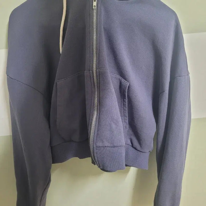 [BUNJANG] Navy Crop Hooded Zip-up / 네이비 크롭 후드 집업