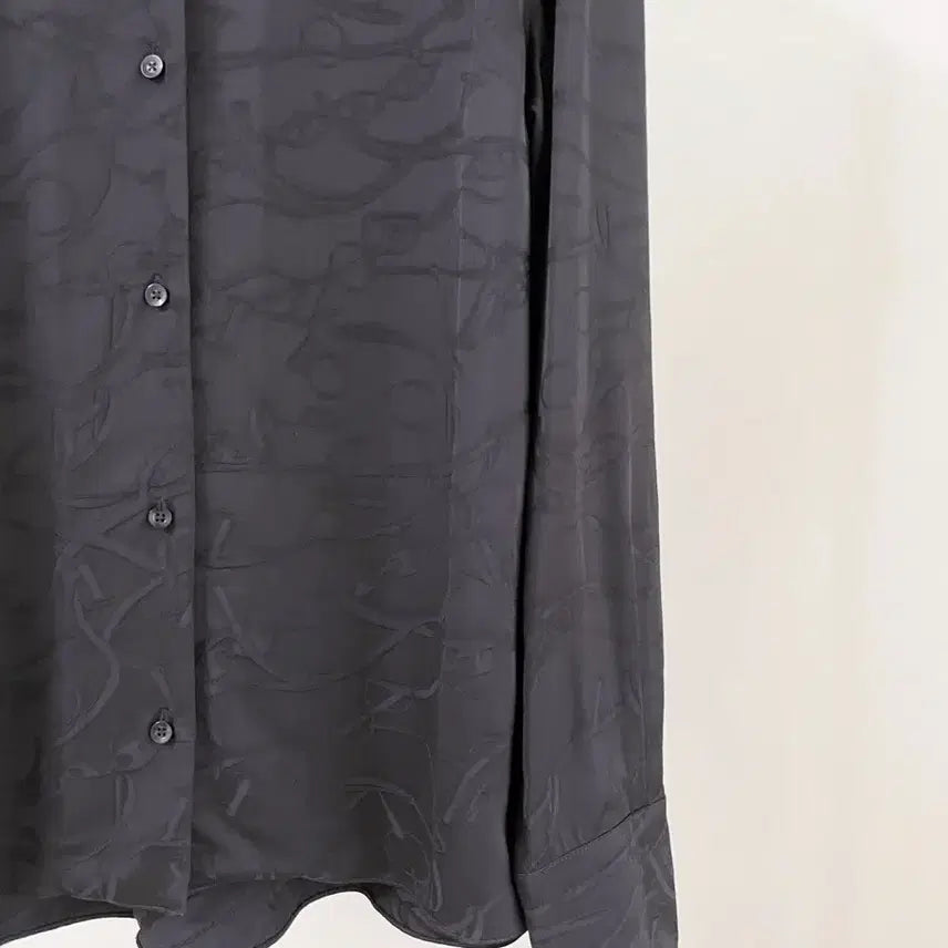 [BUNJANG] Commission Geometric Pattern Blouse / 커미션 기하학 패턴 블라우스