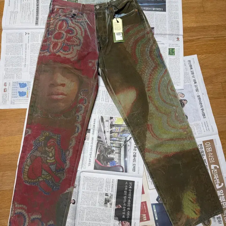 [BUNJANG] Denim Tears x Levi's Photo Jeans (Size 32) / 리바이스 x 데님 티어스 포토 진 멀티. 새상품. 32 Size