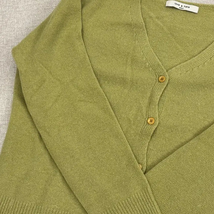 [BUNJANG] Love & Hate Olive Cardigan / love & hate 올리브색 가디건