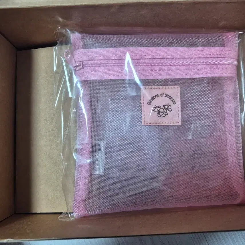 [BUNJANG] Cherry Blossoms Merchandise First Edition / 청춘블라썸 굿즈 초판