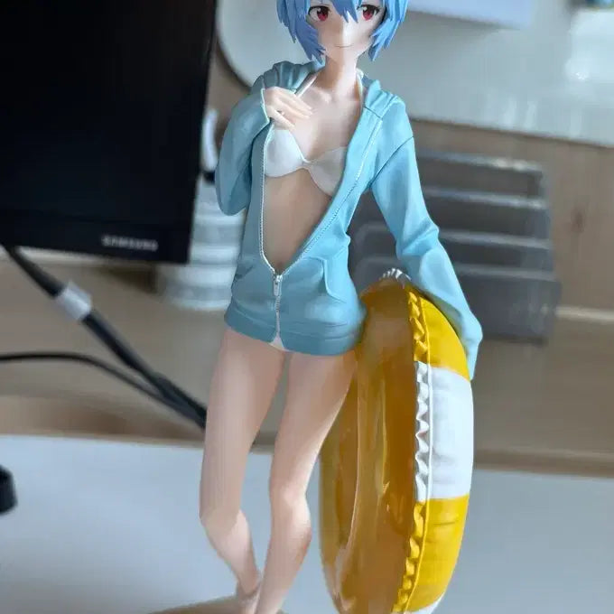 [BUNJANG] Evangelion Rei Ayanami Beach Queen Figure / 에반게리온 아야나미 레이 팝업퍼레이드 L 비치 퀸 수영복 피규어