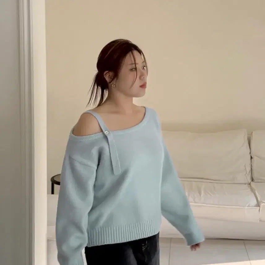 [BUNJANG] J.Style Evelet Etna Off-Shoulder Knit Sweater / 제이스타일 이블렛 에트나 오프숄더 니트