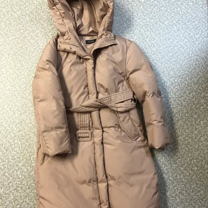 [BUNJANG] Goose Down Hooded Long Puffer Coat / 빵빵 구스다운 후드 롱 패딩 거위털 벨트 하객룩 출근룩 베이지 푸퍼