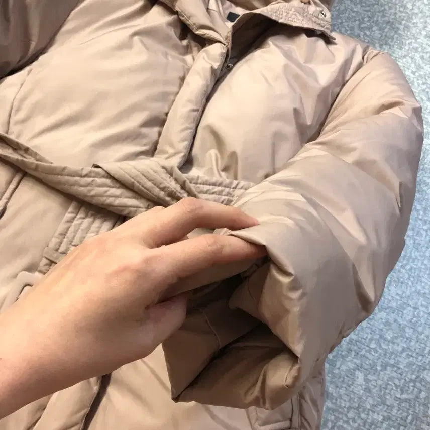 [BUNJANG] Goose Down Hooded Long Puffer Coat / 빵빵 구스다운 후드 롱 패딩 거위털 벨트 하객룩 출근룩 베이지 푸퍼