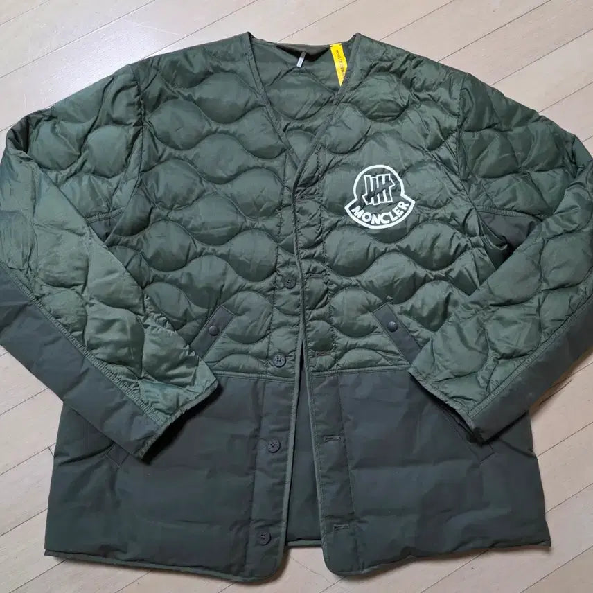 [BUNJANG] Moncler Genius Military Onion Light Down Jacket / 몽클레어 지니어스 / 밀리터리 어니언 라이트다운 / 110