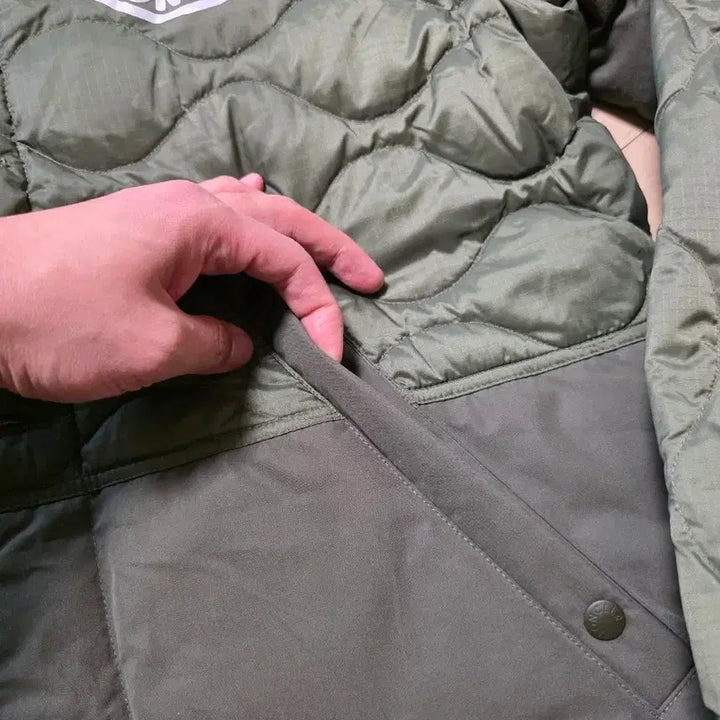 [BUNJANG] Moncler Genius Military Onion Light Down Jacket / 몽클레어 지니어스 / 밀리터리 어니언 라이트다운 / 110