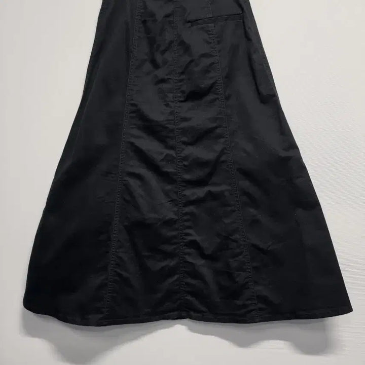 [BUNJANG] Uniqlo A-Line Button Long Skirt / 유니클로 블랙 A라인 버튼 스커트