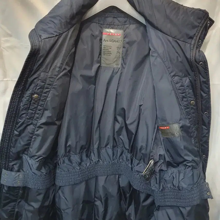 [BUNJANG] Prada Men's Padded Jacket / 프라다 남성페딩