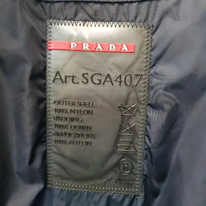 [BUNJANG] Prada Men's Padded Jacket / 프라다 남성페딩