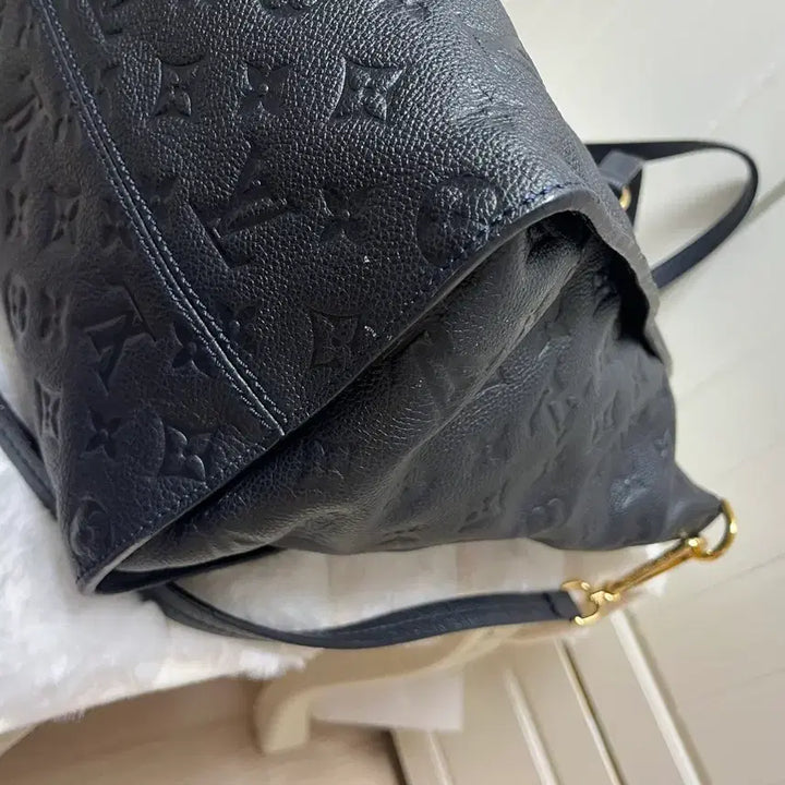 [BUNJANG] Louis Vuitton Lumineuse PM Handbag / 루이비통 앙프렝뜨 루미네즈 PM