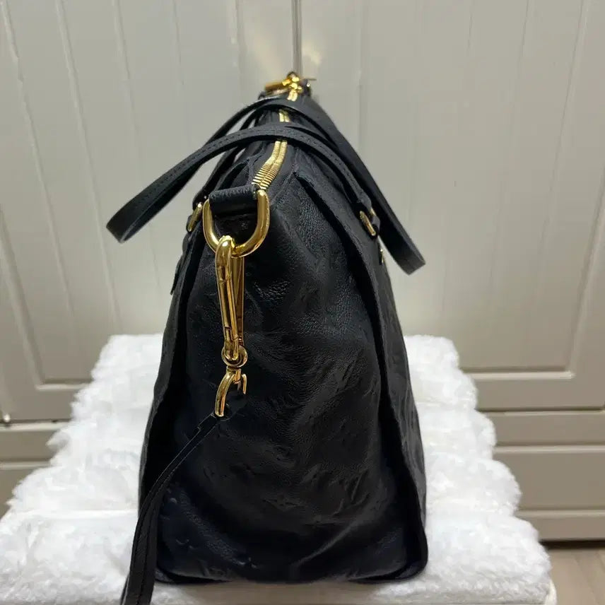 [BUNJANG] Louis Vuitton Lumineuse PM Handbag / 루이비통 앙프렝뜨 루미네즈 PM