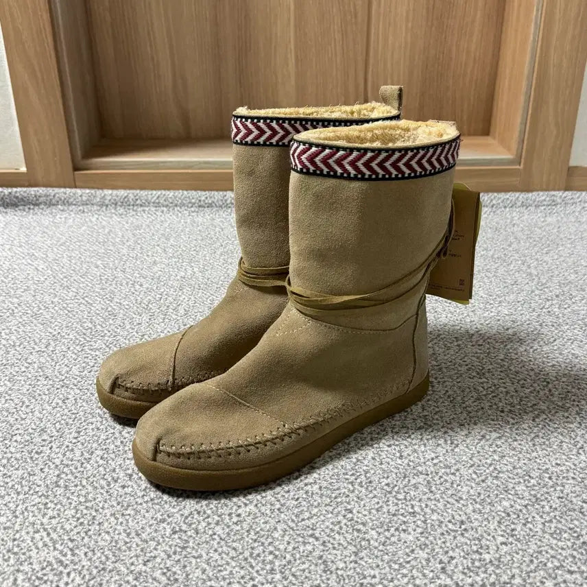 [BUNJANG] TOMS Nepal Suede Boots 220 / [택달린 새상품] TOMS 탐스 네팔 스웨이드 부츠 220