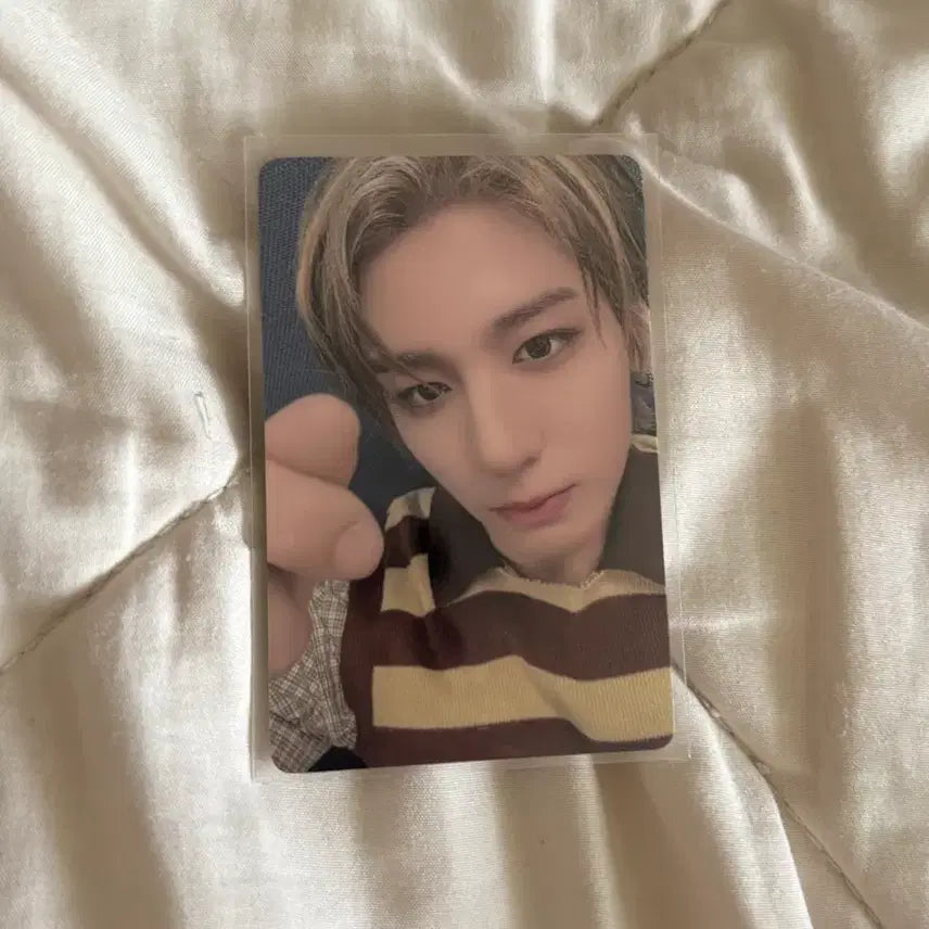 이한 노장르 이즈위 특전 보넥도포카 보이넥스트도어