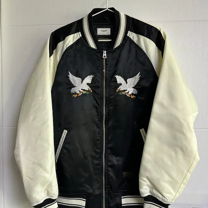 [BUNJANG] Espionage Sukajan / 에스피오나지 스카잔