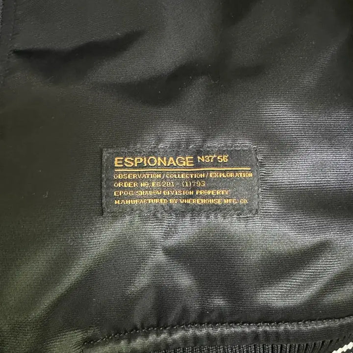 [BUNJANG] Espionage Sukajan / 에스피오나지 스카잔