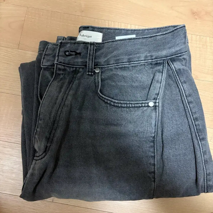 [BUNJANG] Fabregas Smokie Side Panel Denim Jeans (Gray, Size 1) / 파브레가 스모키 사이드 패널 데님 그레이 1사이즈 청바지