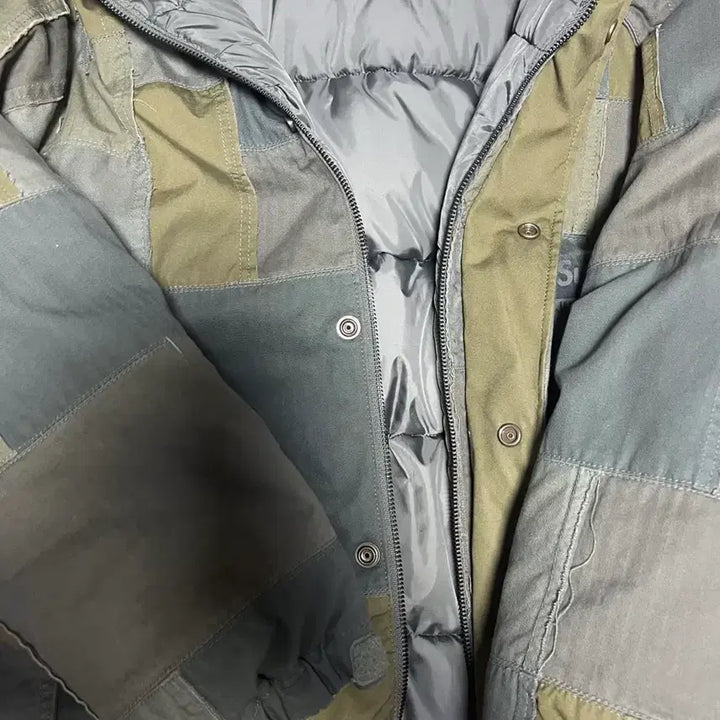 [BUNJANG] Supreme Junyawatanabe Patchwork Puffer Jacket / Supreme x Junyawatanabe (슈프림 준야와타나베)패딩