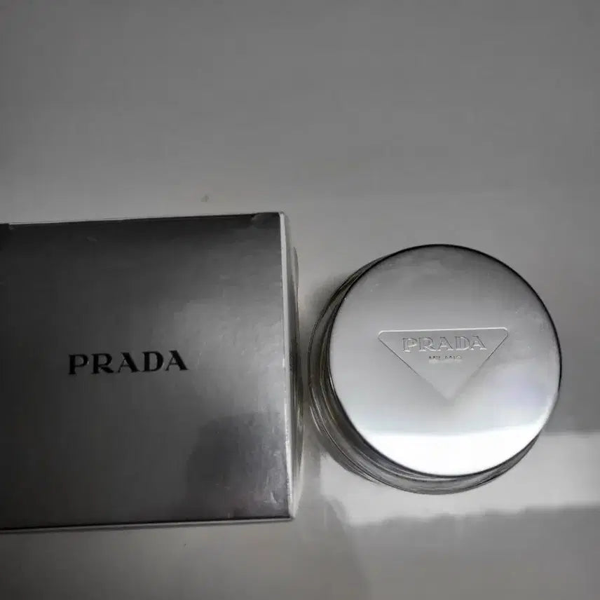 [BUNJANG] Prada Augmented Skin Cream 60ml / 프라다 오그멘티드 스킨 크림 60ml