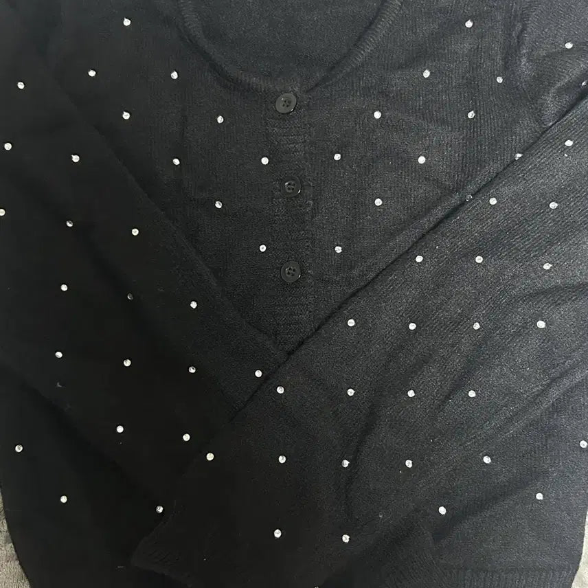 [BUNJANG] Cubic Dot Cardigan / 큐빅 도트 가디건