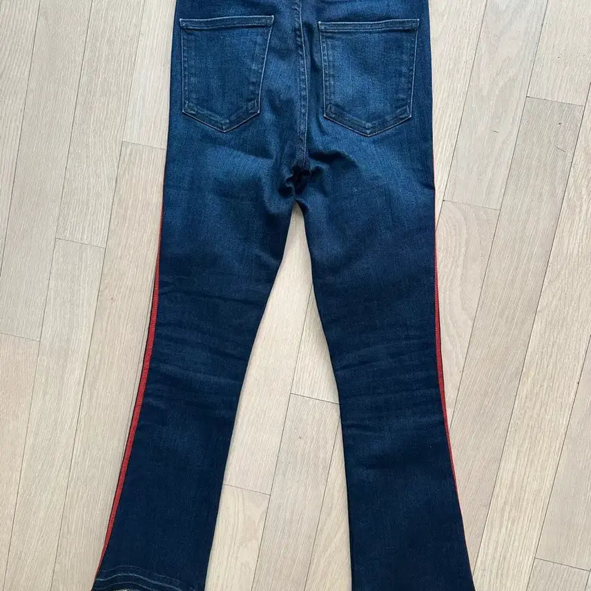 [BUNJANG] VERONICA BEARD 24 Semi-Bootcut Jeans / 베로니카비어드 24 세미부츠컷 청바지 데님 타임 진 팬츠