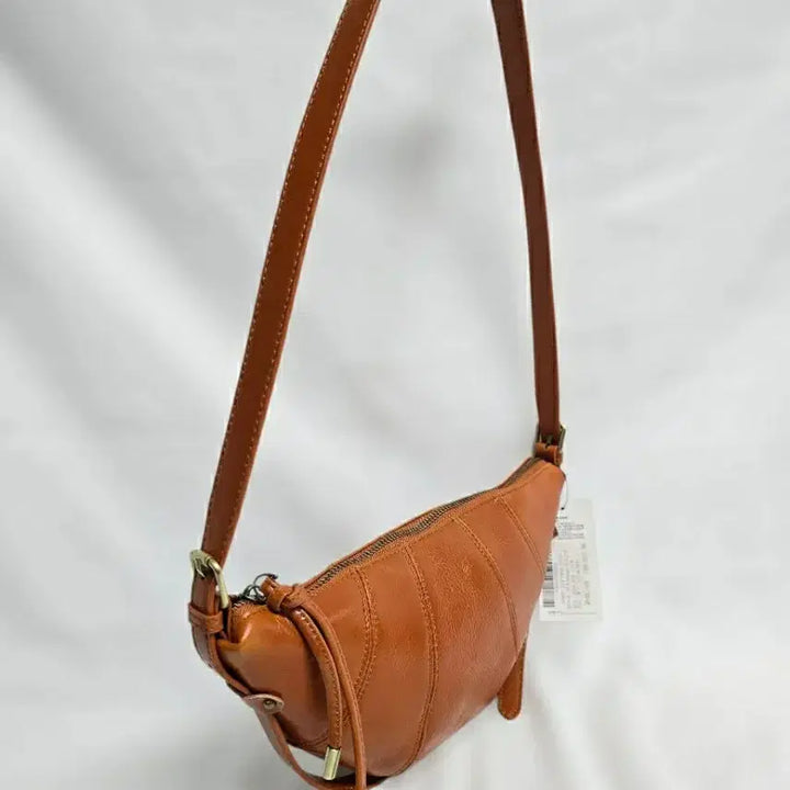 [BUNJANG] Generic Leather Bag - Handbag / 크로와샹백 가방 가죽가방 여성가방 수납공간 좋아요