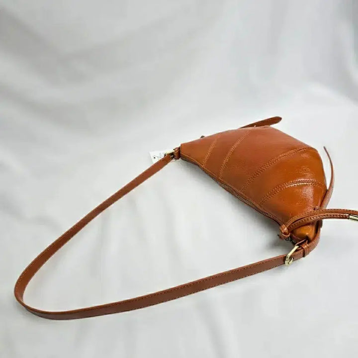 [BUNJANG] Generic Leather Bag - Handbag / 크로와샹백 가방 가죽가방 여성가방 수납공간 좋아요