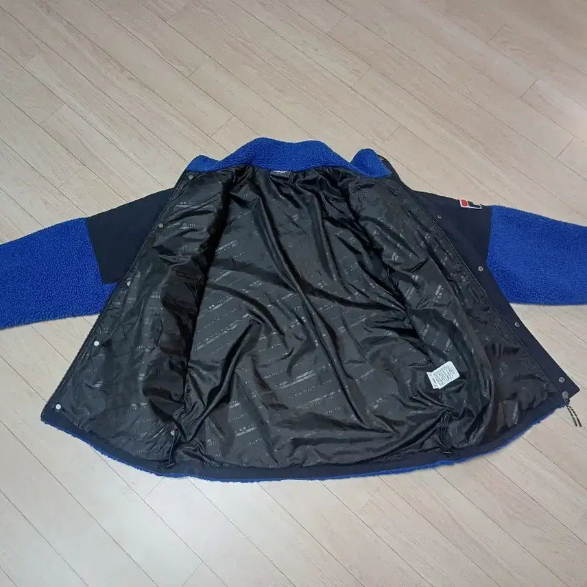 [BUNJANG] Fila Fleece Luxury Jacket / 휠라 플리스 럭셔리 자켓