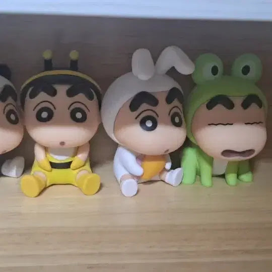 [BUNJANG] Crayon Shin-chan Animal Pajama Figure Set / 짱구 동물피규어 세트(6개입)