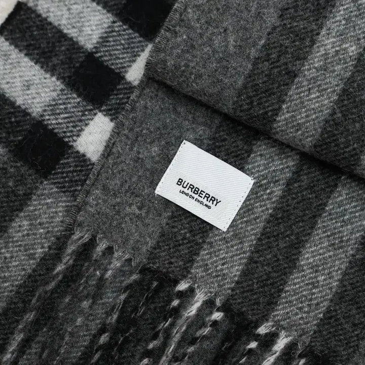[BUNJANG] Burberry Gray Check Scarf / 버버리 스카프 그레이 체크