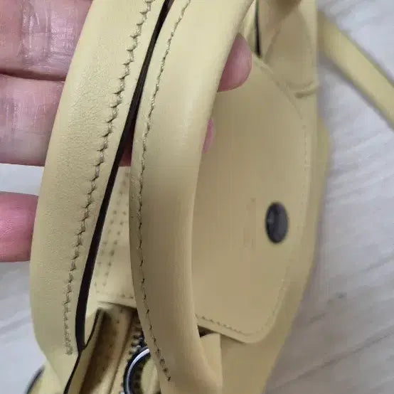 [BUNJANG] Longchamp Le Pliage Extra Leather Mini Tote Bag - Yellow / 롱샴 르 플리아쥬 엑스트라 레더 미니 토트백 YELLOW