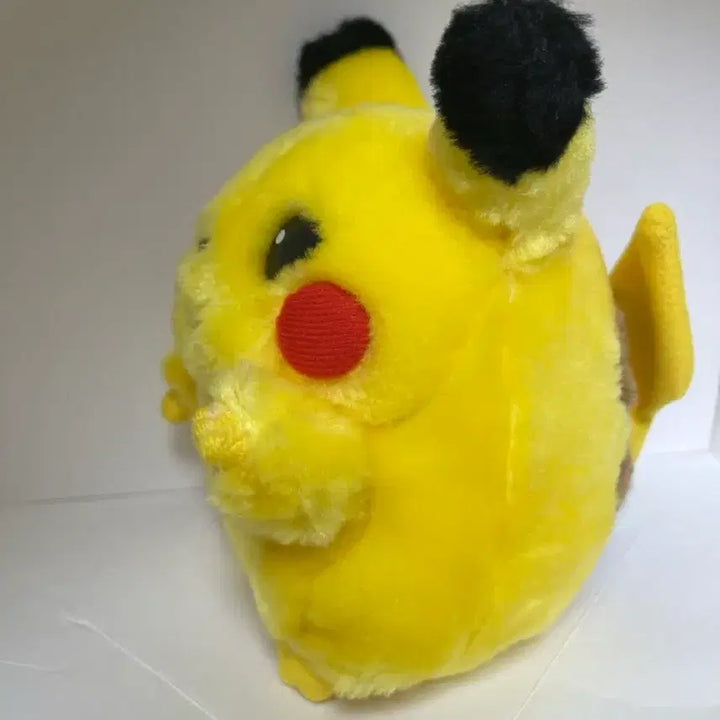 [SOLD OUT] 고전 옛날 빈티지 피카츄 인형 16cm