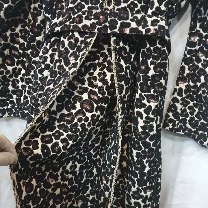 [BUNJANG] TIME Leopard Print Coat / 타임여성코트