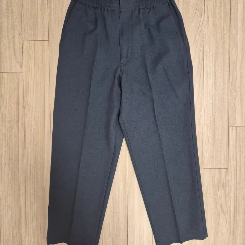 [BUNJANG] Uniqlo U Bending Wide Slacks / 유니클로U 밴딩 와이드 슬랙스