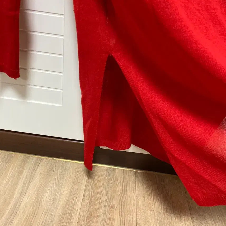 [BUNJANG] AtG Red Cardigan / AtG 레드 가디건