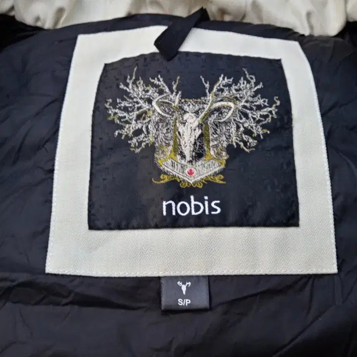 [BUNJANG] Nobis Women's Down Long Padded Jacket (Size S) / 정품 노비스 여성 다운 롱패딩 점퍼 S 새상품수준